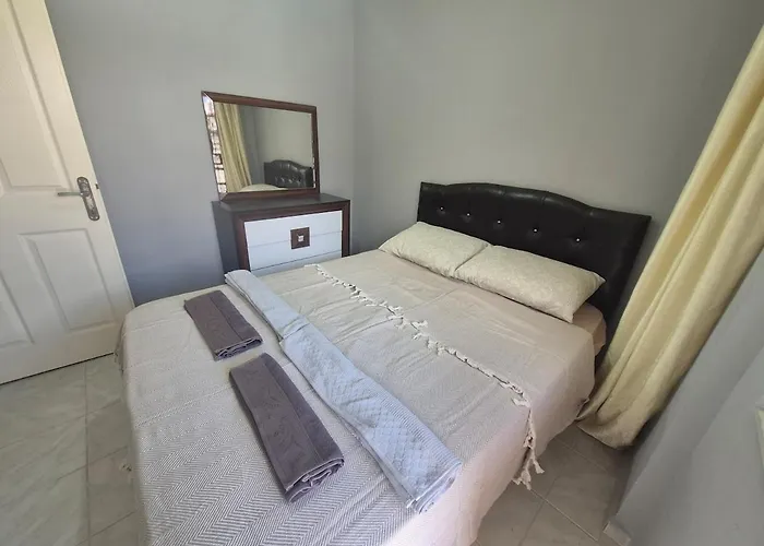 Detached Summer House With Peaceful View Кушадасы